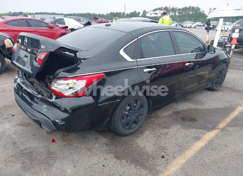 Photo 4 of 2016 Nissan Altima 2.5 SV (VIN 1N4AL3AP5GC289383)