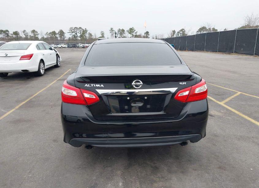 Photo 16 of 2016 Nissan Altima 2.5 SR (VIN 1N4AL3AP5GC290212)