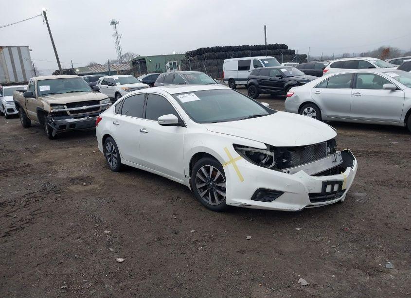 2016 Nissan Altima 2.5 SV (VIN 1N4AL3AP5GC295314) main photo