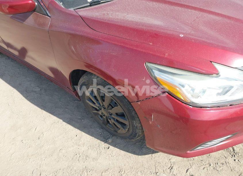 Photo 13 of 2016 Nissan Altima 2.5/2.5 S/2.5 SL/2.5 SR/2.5 SV (VIN 1N4AL3AP5GN326212)