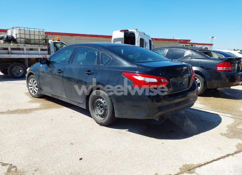 Photo 3 of 2016 Nissan Altima 2.5 S (VIN 1N4AL3AP5GN332723)