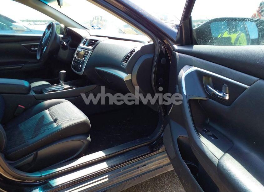 Photo 5 of 2016 Nissan Altima 2.5 S (VIN 1N4AL3AP5GN332723)