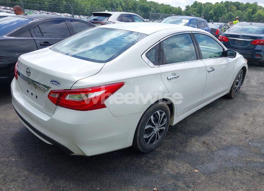 Photo 4 of 2016 Nissan Altima 2.5 S (VIN 1N4AL3AP5GN333676)