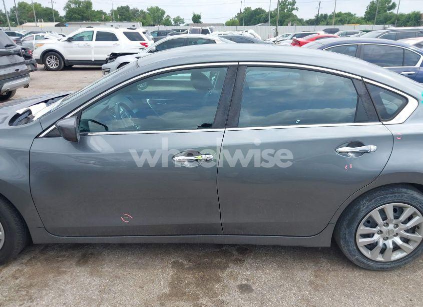 Photo 14 of 2016 Nissan Altima 2.5/2.5 S/2.5 SL/2.5 SR/2.5 SV (VIN 1N4AL3AP5GN336139)