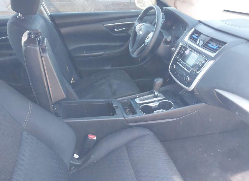 Photo 5 of 2016 Nissan Altima 2.5/2.5 S/2.5 SL/2.5 SR/2.5 SV (VIN 1N4AL3AP5GN343804)