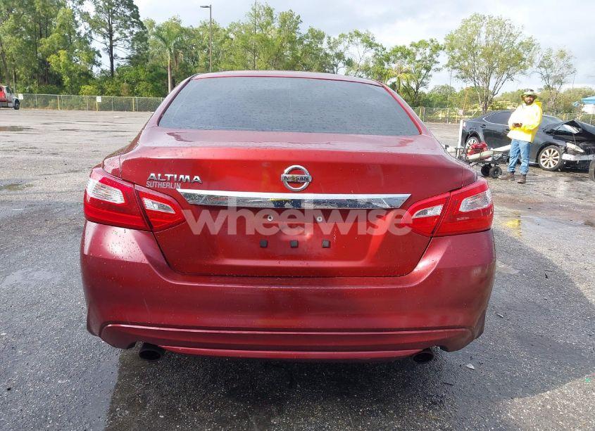 Photo 17 of 2016 Nissan Altima 2.5/2.5 S/2.5 SL/2.5 SR/2.5 SV (VIN 1N4AL3AP5GN371585)