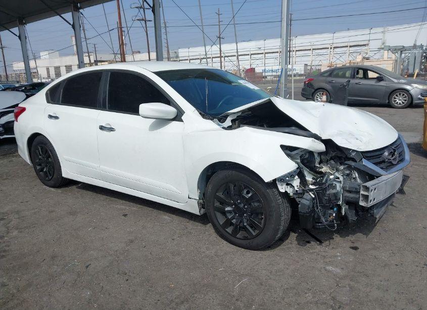 2016 Nissan Altima 2.5 S (VIN 1N4AL3AP5GN380934) main photo