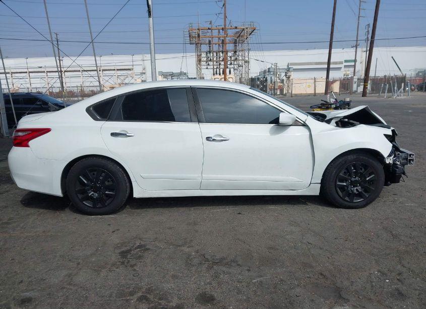 Photo 13 of 2016 Nissan Altima 2.5 S (VIN 1N4AL3AP5GN380934)