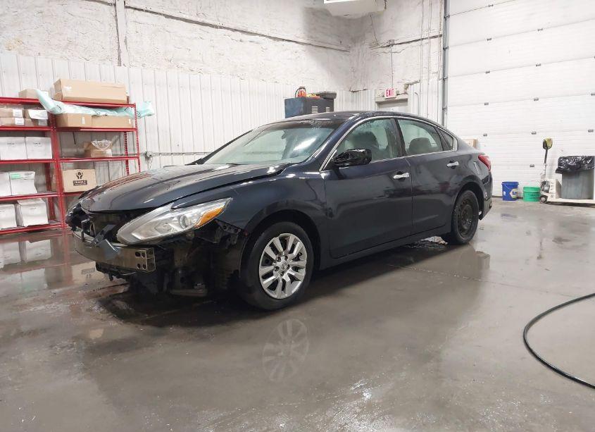 Photo 2 of 2016 Nissan Altima 2.5 S (VIN 1N4AL3AP5GN383431)