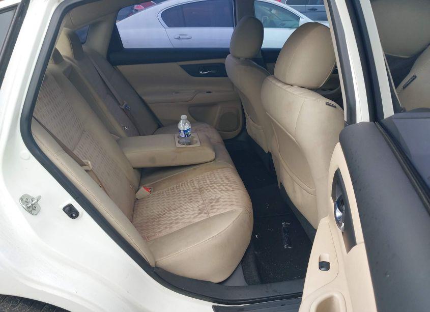 Photo 8 of 2016 Nissan Altima 2.5 S (VIN 1N4AL3AP5GN386989)