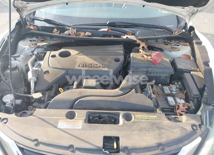 Photo 10 of 2017 Nissan Altima 2.5 SL (VIN 1N4AL3AP5HC131496)