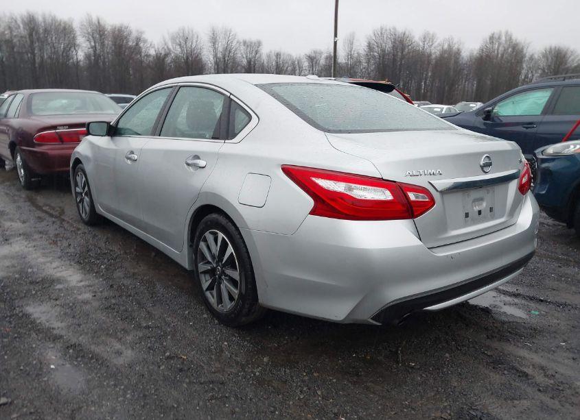 Photo 3 of 2017 Nissan Altima 2.5 SV (VIN 1N4AL3AP5HC148878)