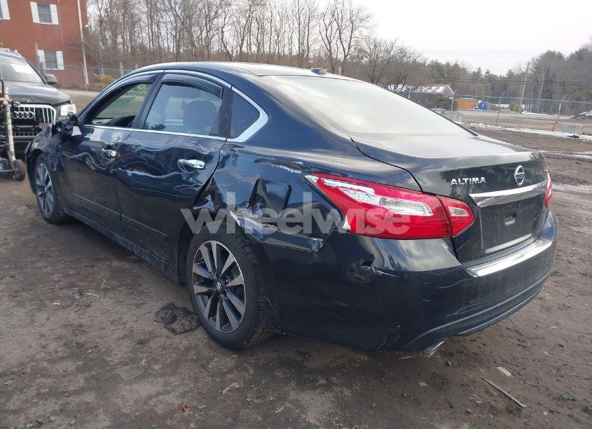 Photo 3 of 2017 Nissan Altima 2.5 SV (VIN 1N4AL3AP5HC167639)