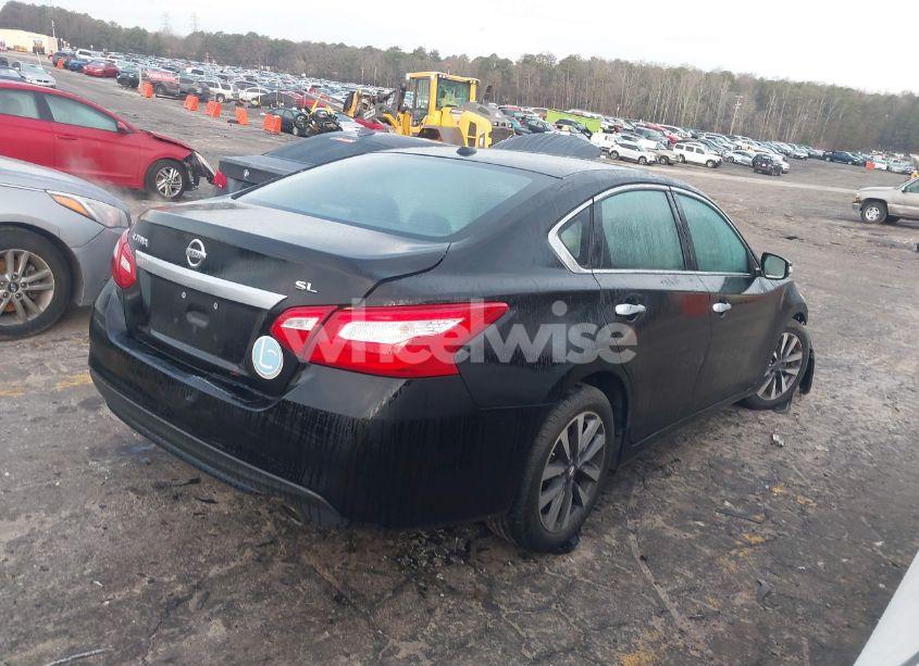 Photo 4 of 2017 Nissan Altima 2.5 SL (VIN 1N4AL3AP5HC184134)