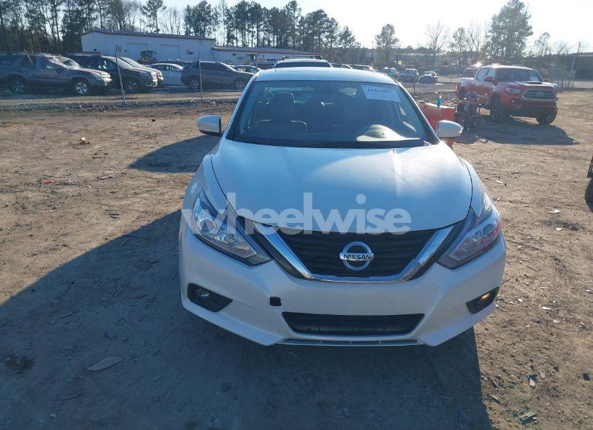 Photo 12 of 2017 Nissan Altima 2.5 SL (VIN 1N4AL3AP5HC194386)
