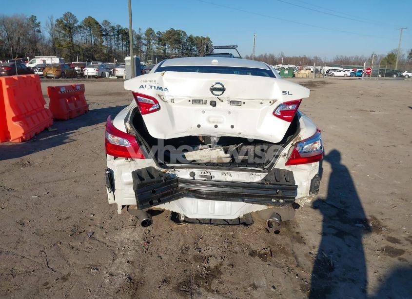 Photo 16 of 2017 Nissan Altima 2.5 SL (VIN 1N4AL3AP5HC194386)