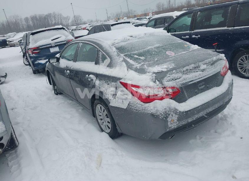 Photo 3 of 2017 Nissan Altima (VIN 1N4AL3AP5HC226415)