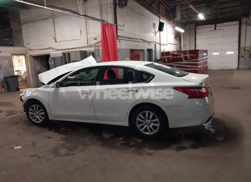 Photo 14 of 2017 Nissan Altima 2.5 S (VIN 1N4AL3AP5HC232232)