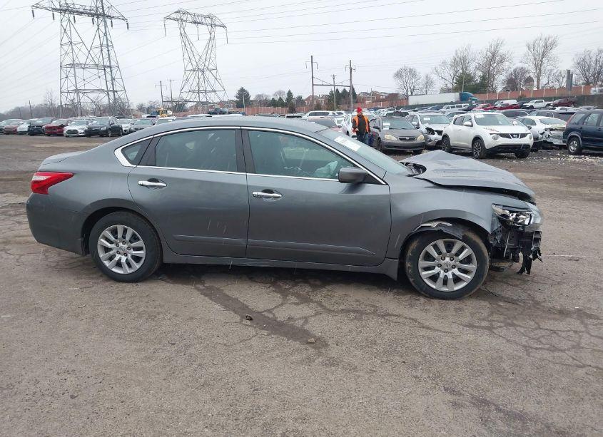 Photo 13 of 2017 Nissan Altima 2.5 S (VIN 1N4AL3AP5HC236961)