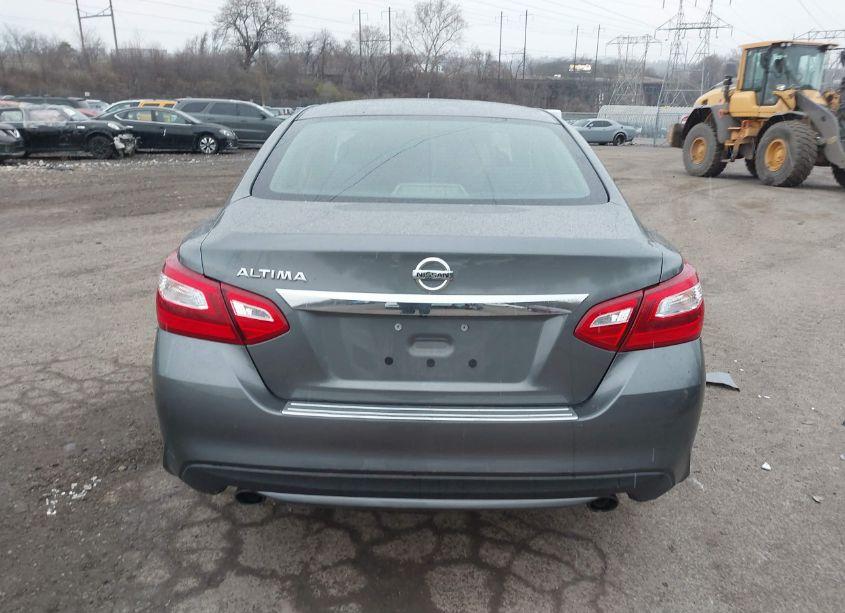 Photo 16 of 2017 Nissan Altima 2.5 S (VIN 1N4AL3AP5HC236961)