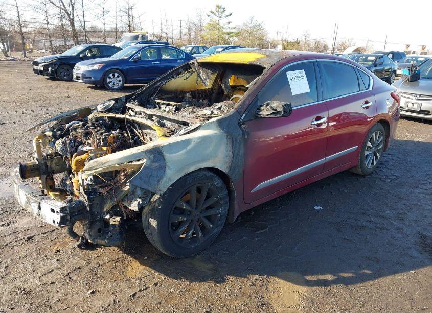 Photo 2 of 2017 Nissan Altima 2.5 SV (VIN 1N4AL3AP5HC242257)