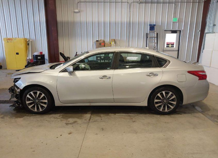 Photo 15 of 2017 Nissan Altima 2.5 SV (VIN 1N4AL3AP5HC255459)