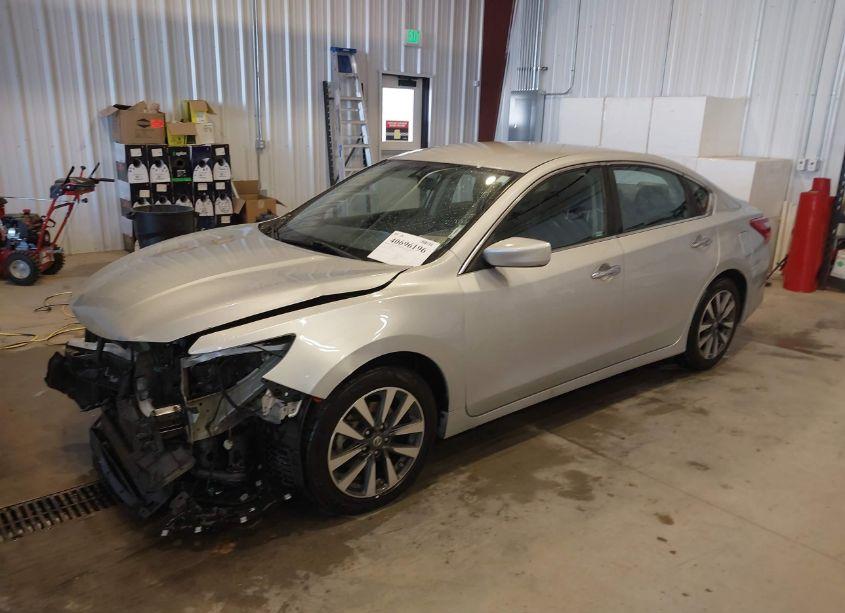 Photo 2 of 2017 Nissan Altima 2.5 SV (VIN 1N4AL3AP5HC255459)