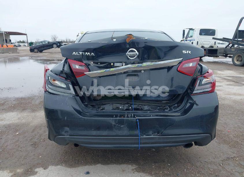 Photo 16 of 2017 Nissan Altima 2.5 SR (VIN 1N4AL3AP5HC258748)