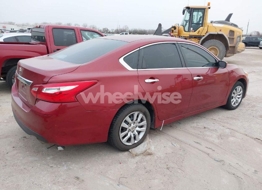 Photo 4 of 2017 Nissan Altima 2.5 S (VIN 1N4AL3AP5HC261830)