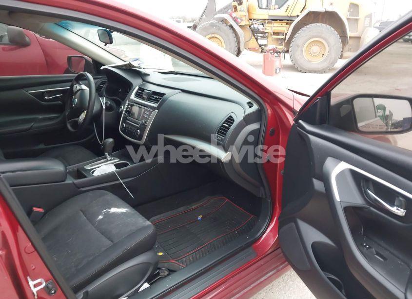 Photo 5 of 2017 Nissan Altima 2.5 S (VIN 1N4AL3AP5HC261830)