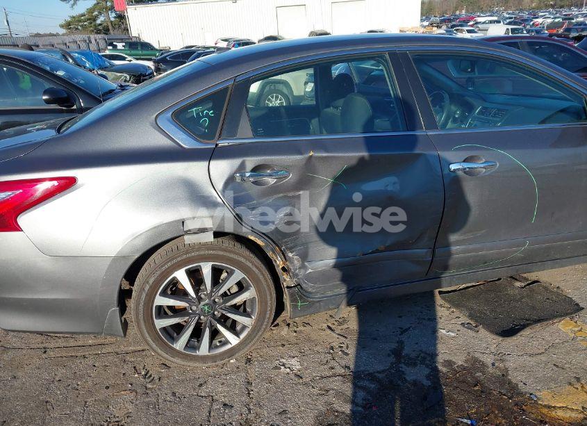 Photo 17 of 2017 Nissan Altima 2.5 SV (VIN 1N4AL3AP5HC266378)