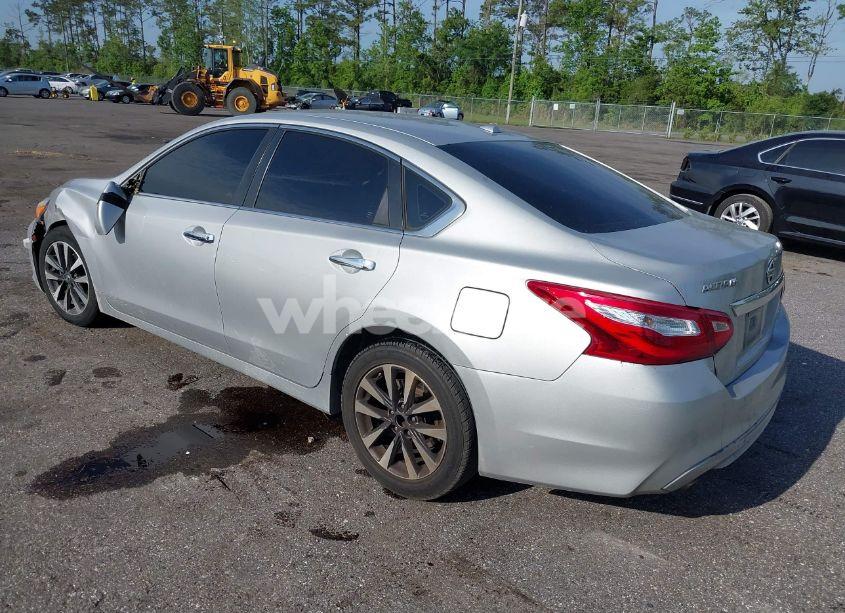 Photo 3 of 2017 Nissan Altima 2.5 SV (VIN 1N4AL3AP5HC272035)