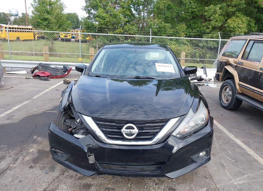 Photo 12 of 2017 Nissan Altima 2.5 SR (VIN 1N4AL3AP5HC276148)