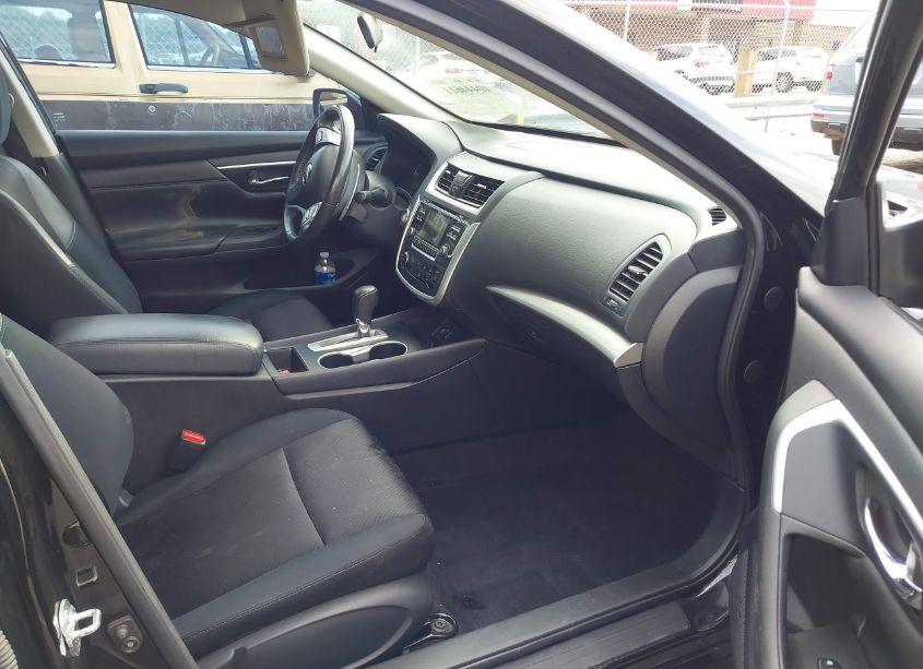 Photo 5 of 2017 Nissan Altima 2.5 SR (VIN 1N4AL3AP5HC276148)