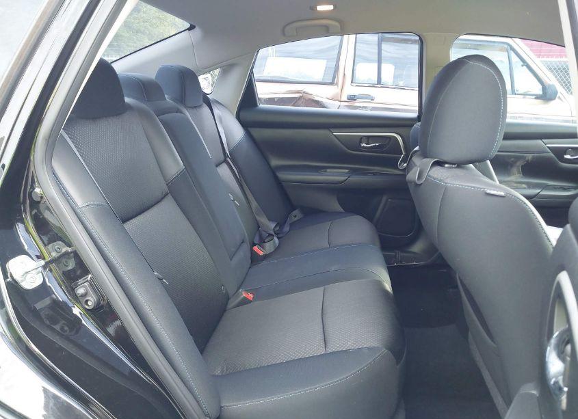 Photo 8 of 2017 Nissan Altima 2.5 SR (VIN 1N4AL3AP5HC276148)