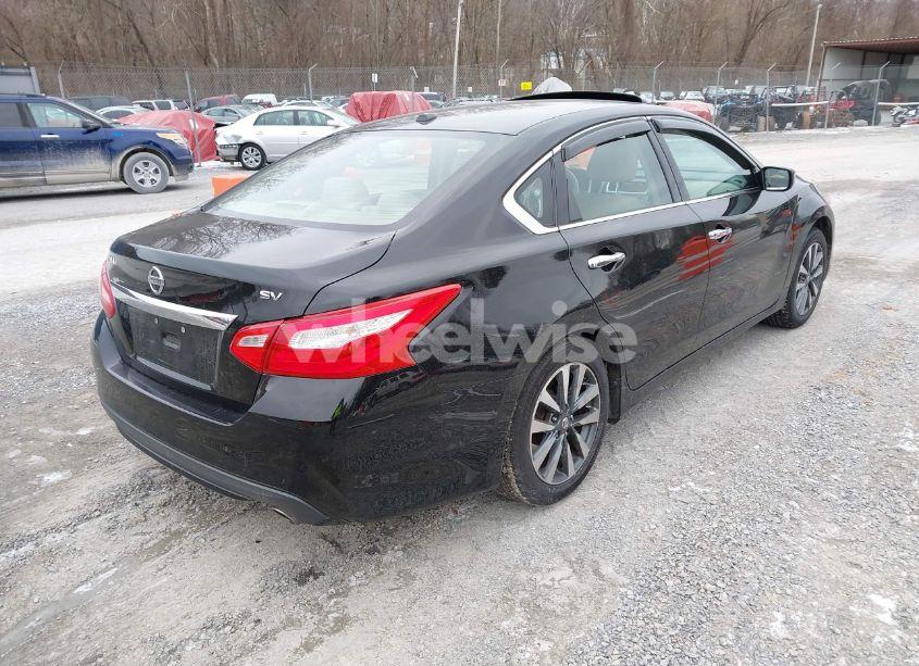 Photo 4 of 2017 Nissan Altima 2.5 SV (VIN 1N4AL3AP5HC285092)