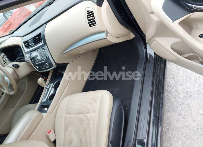 Photo 5 of 2017 Nissan Altima 2.5 SV (VIN 1N4AL3AP5HC285092)