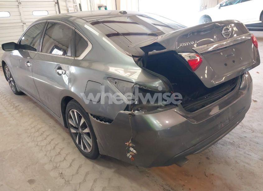 Photo 17 of 2017 Nissan Altima 2.5 SV (VIN 1N4AL3AP5HC285920)