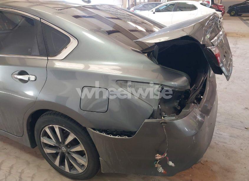 Photo 18 of 2017 Nissan Altima 2.5 SV (VIN 1N4AL3AP5HC285920)