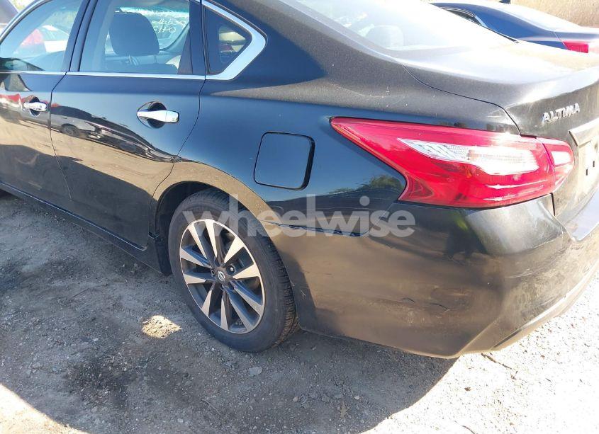 Photo 19 of 2017 Nissan Altima 2.5 SV (VIN 1N4AL3AP5HC287361)