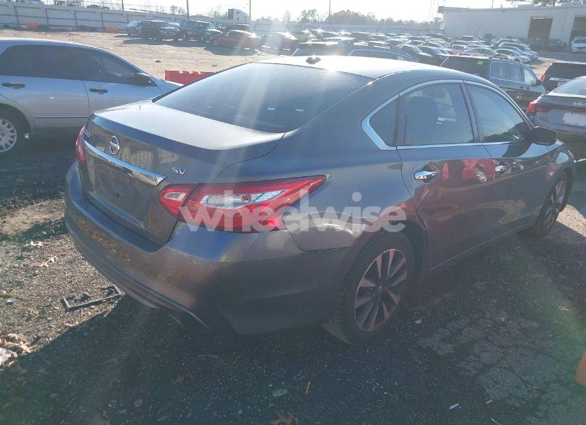 Photo 4 of 2017 Nissan Altima 2.5 SV (VIN 1N4AL3AP5HC289384)
