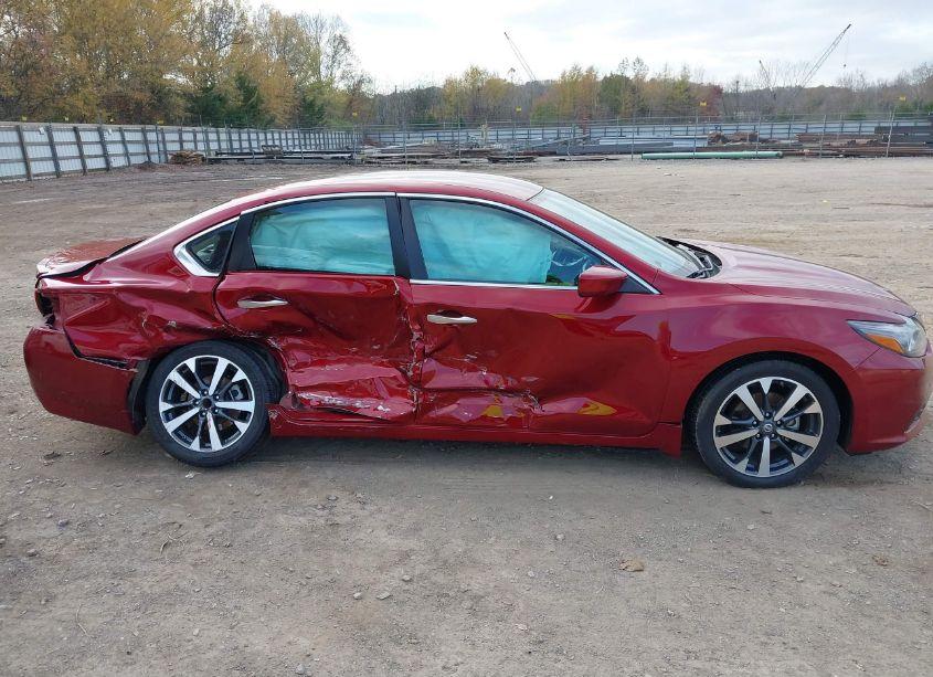 Photo 12 of 2017 Nissan Altima 2.5 SR (VIN 1N4AL3AP5HC294679)