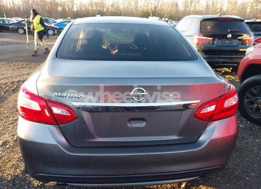 Photo 16 of 2017 Nissan Altima 2.5 S (VIN 1N4AL3AP5HC473644)