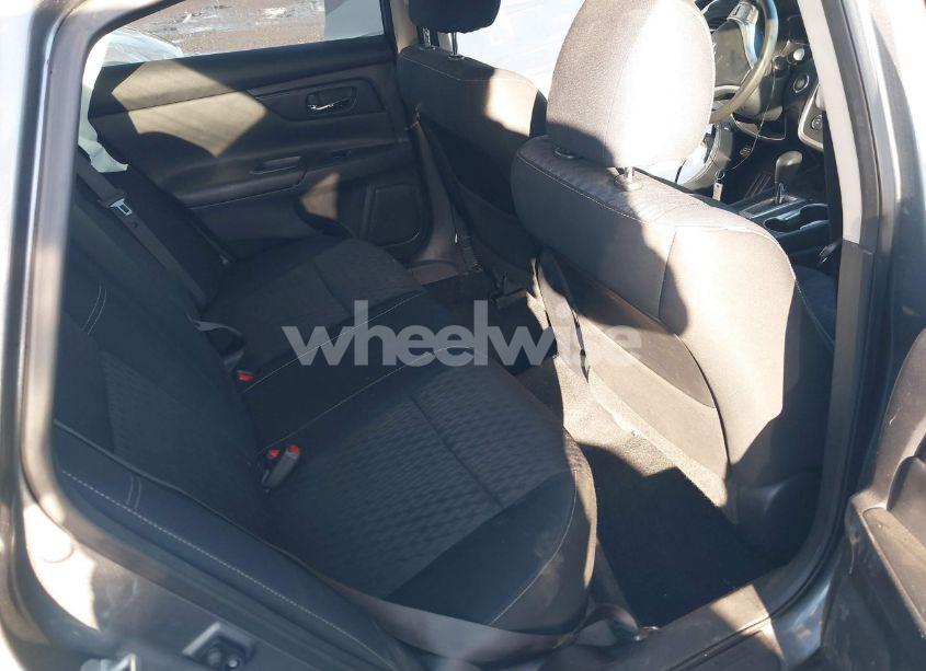Photo 8 of 2017 Nissan Altima 2.5 S (VIN 1N4AL3AP5HC473644)