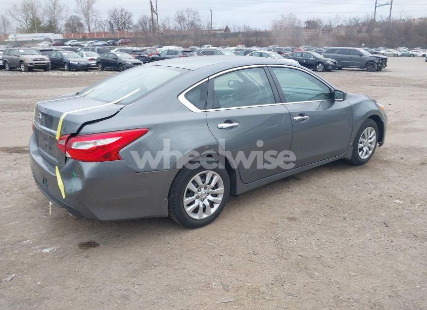 Photo 4 of 2017 Nissan Altima 2.5 S (VIN 1N4AL3AP5HC477001)