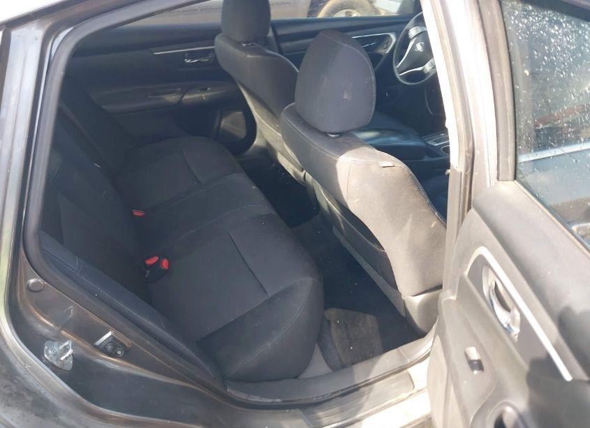 Photo 8 of 2017 Nissan Altima 2.5 SR (VIN 1N4AL3AP5HC479752)