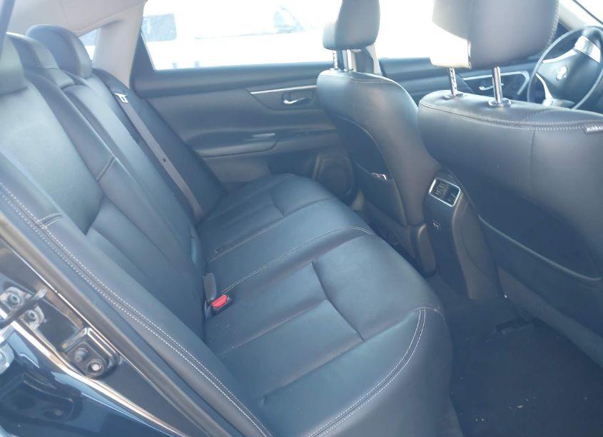 Photo 8 of 2017 Nissan Altima 2.5 SL (VIN 1N4AL3AP5HC482277)