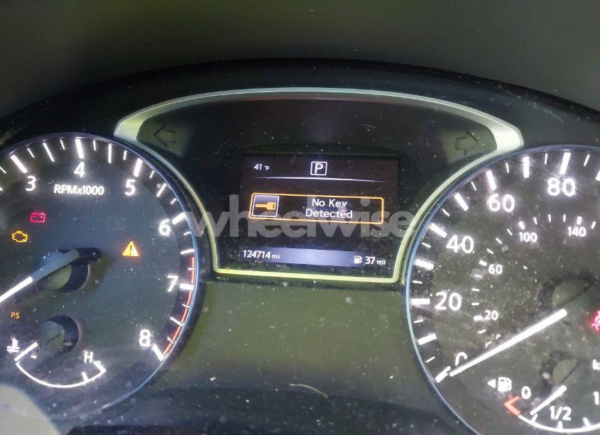 Photo 7 of 2017 Nissan Altima 2.5 SR (VIN 1N4AL3AP5HC485857)