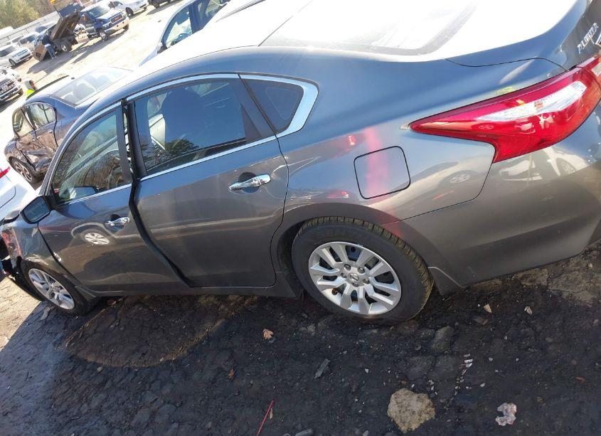 Photo 14 of 2017 Nissan Altima 2.5 S (VIN 1N4AL3AP5HC487236)