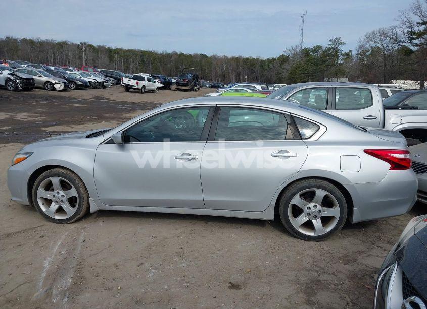 Photo 14 of 2017 Nissan Altima 2.5 S (VIN 1N4AL3AP5HC487785)